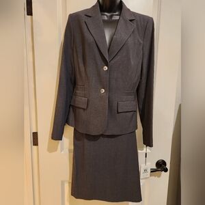 NWT Calvin Klein Charcoal Suit Set Sz 8